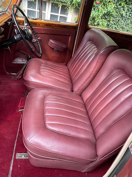 Bentley Andre 9 of 18
