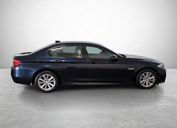 BMW 523i 5 of 30