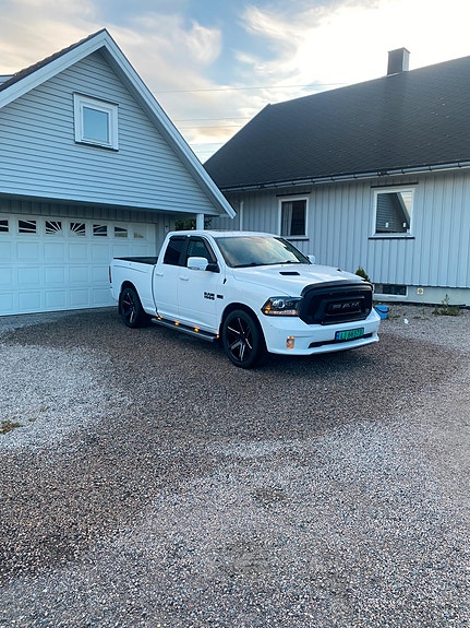Dodge RAM 8 of 28