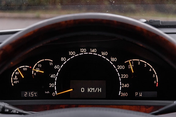 Mercedes-Benz S500 22 of 30