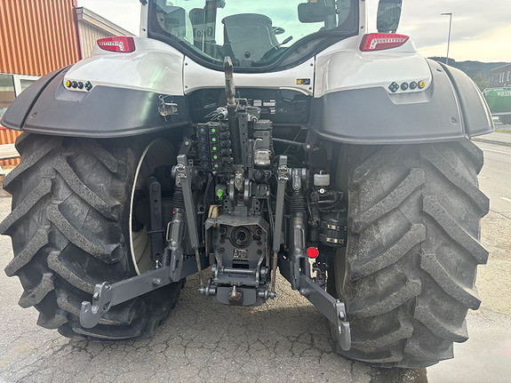 Valtra T214D 2015, kr 769 000,-