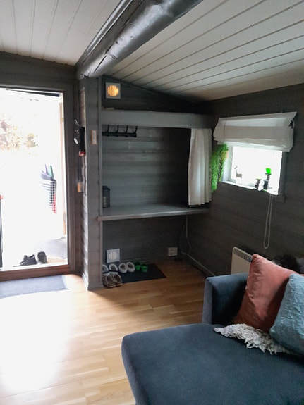 2011, 70 000 kr 8 of 15