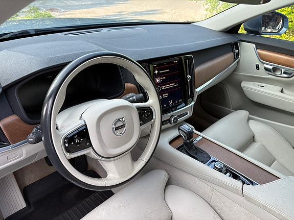 Volvo V90 5 of 8