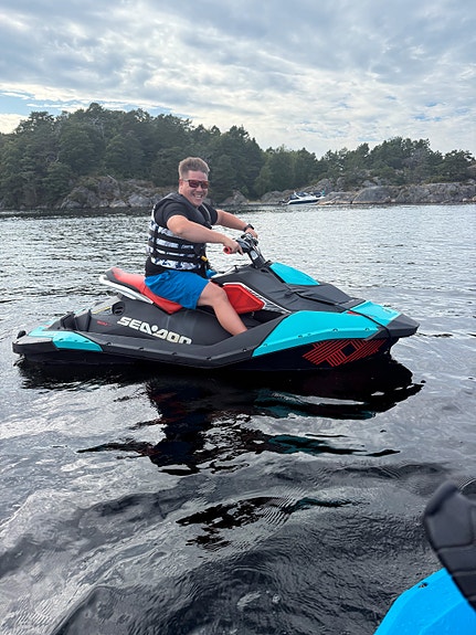 Vannskuter til Leie 6 of 12