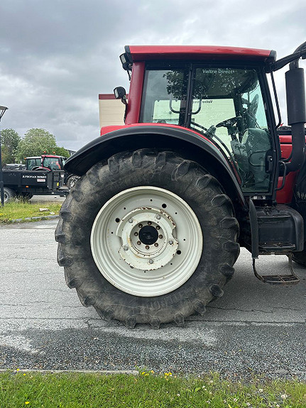 Valtra T202D med Ålø Q75 laster og 1 års bruktforsikring! 2012, kr 679 000,-