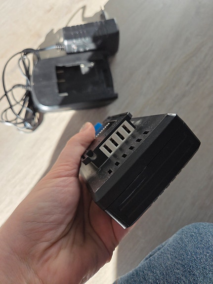 Product image 9 of 9