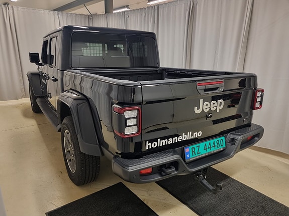 Jeep Gladiator 5 of 5