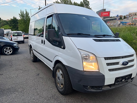 Ford Transit 3 of 19