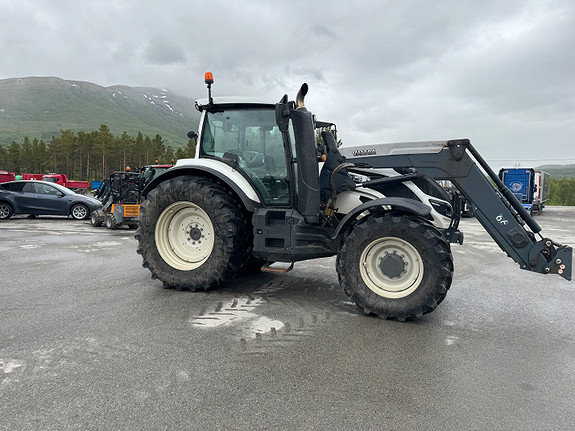 Valtra T174V 2017, kr 915 000,-