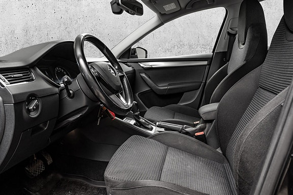 Skoda Octavia 15 of 24