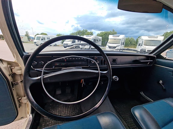 Volvo 142 15 of 30