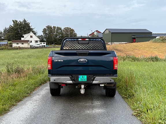 Ford F-150 5 of 5