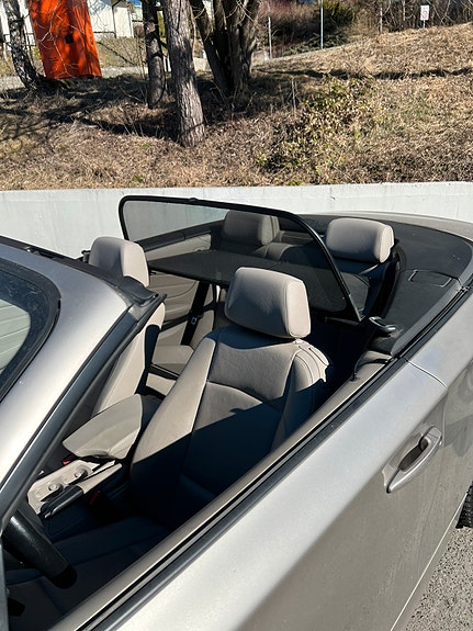 BMW 118i 9 of 24