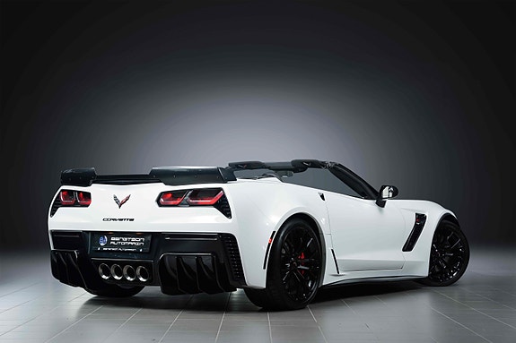 Chevrolet Corvette 5 of 30