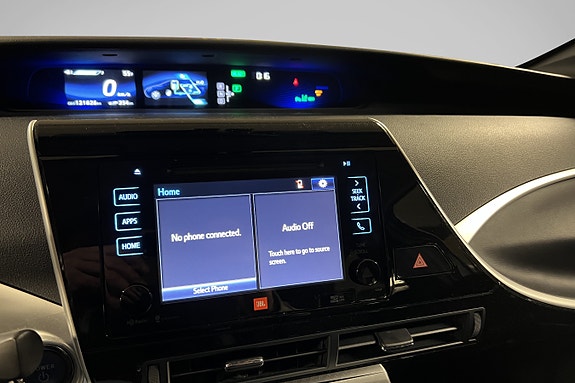 Toyota Mirai 12 of 13