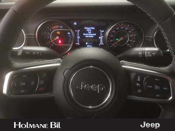 Jeep Gladiator 9 of 30