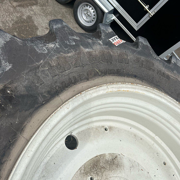 Trelleborg Tm 1000 VF 710/60 R42   600/60R30    Tm 1060