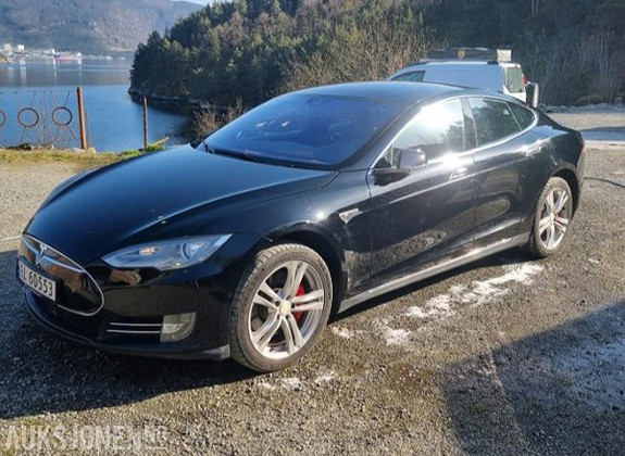 Tesla 2015 MS P85D Vin 5YJSA7H21FFP72764