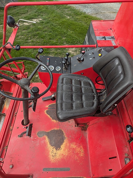 Massey Ferguson 16 5 of 6