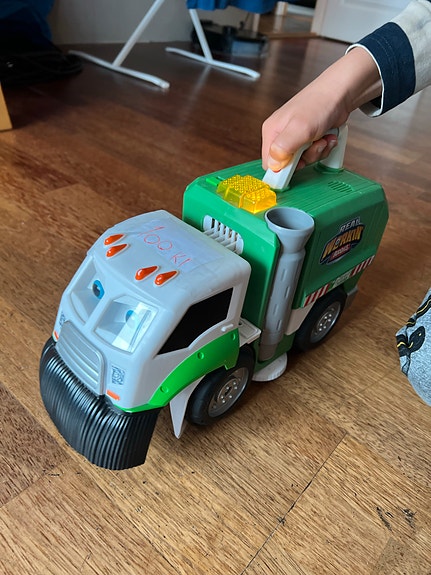 Product image 7 of 9