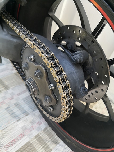 Ducati Supermotard 1100 S 7 of 24