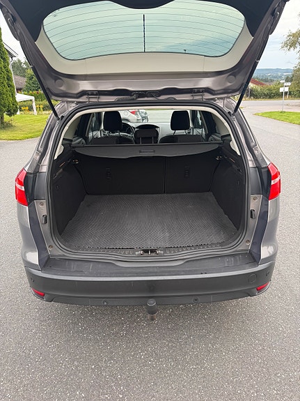Ford Focus 11 of 23