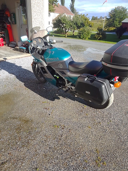 Honda VF 1000 F-ll 5 of 5
