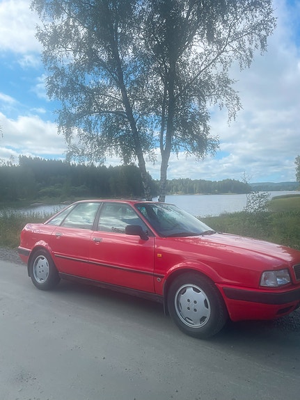 Audi 80 2 of 5