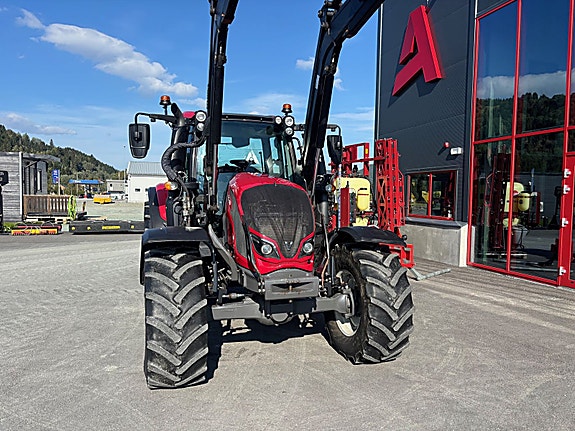 Valtra N104H5 2018, kr 729 000,-