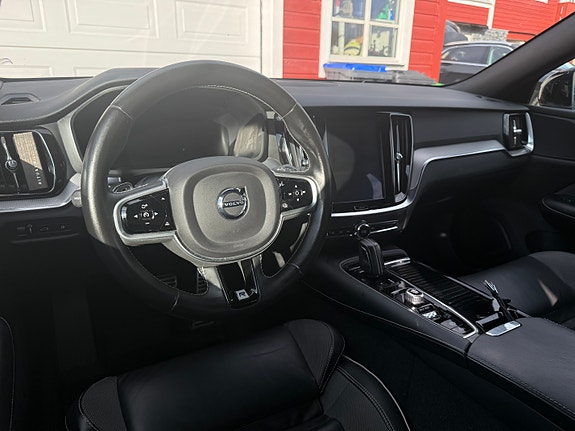 Volvo S60 22 of 30