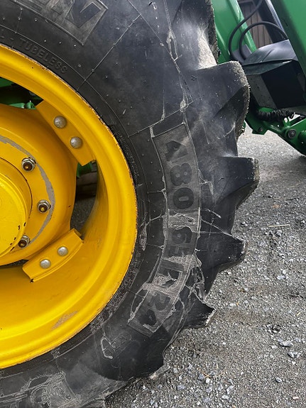 John Deere 5100R 40 km 2019, kr 699 000,-