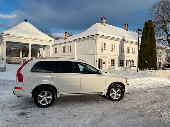 Volvo XC90 21 of 26