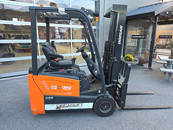 Doosan B15T-7 "75 timer"