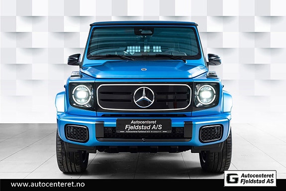 Mercedes-Benz 2 of 28
