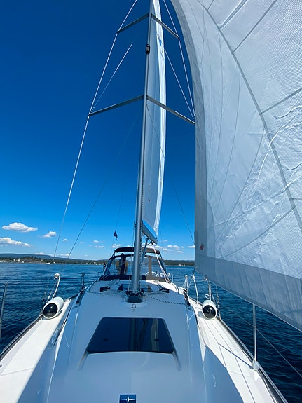 Bavaria 34 Cruiser STYLE 2020 - Båtplass ut sesongen + boblehavn i vinter 24 of 30