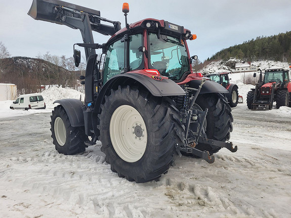 Valtra N174Direct   LITE TIMER 2019, kr 1 279 000,-
