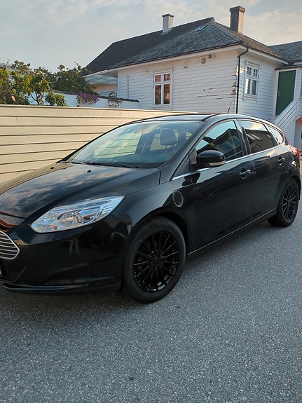 Ford Focus 3 of 5