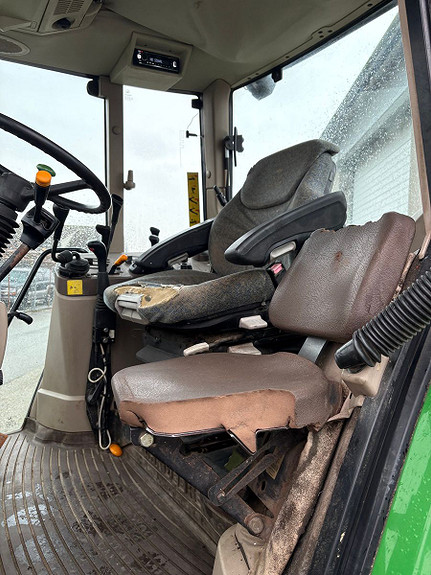 John Deere 6220 2004, kr 225 000,-