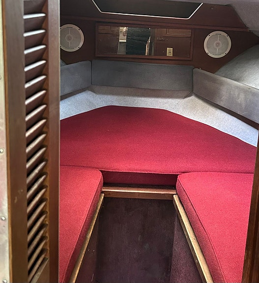 Cabincruiser 27 fot Chaparral 3 of 9