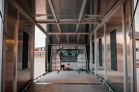 Mercedes-Benz Sprinter 2 of 23