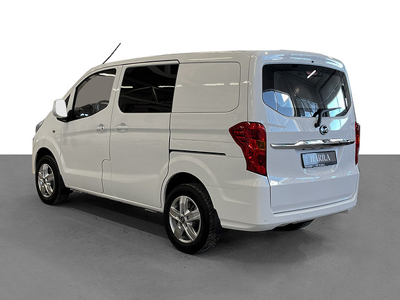 BYD T3