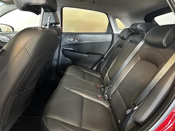 Hyundai Kona 11 of 20