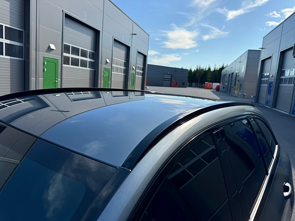 Mercedes-Benz C350 15 of 30