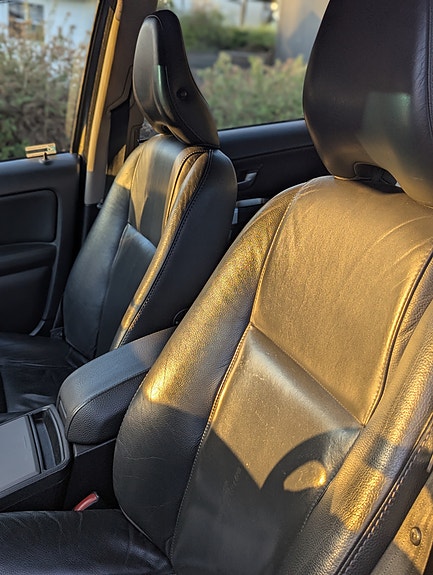 Volvo XC90 13 of 25