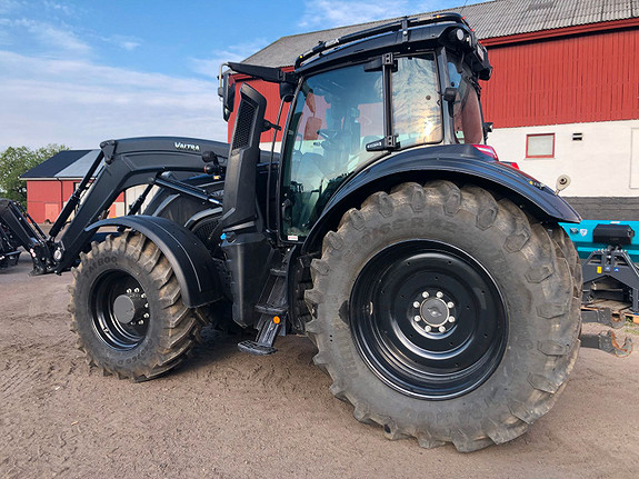 Valtra T235DST 2023, kr 1 990 000,-