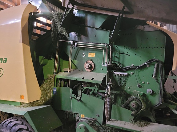 Krone Comprima CF155XC