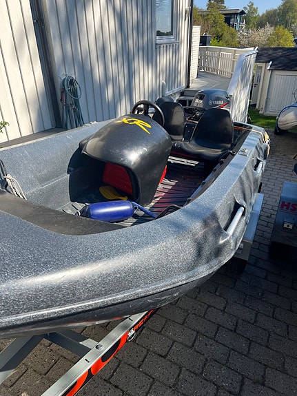 Ungdomsbåt leies ut med henger 9 of 9
