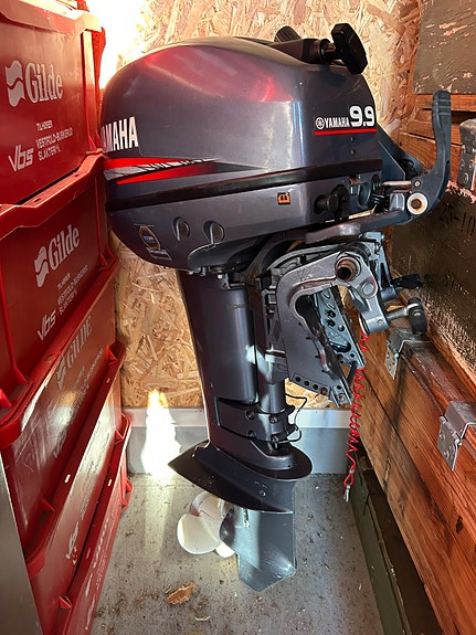 10" HB-jolle med 9,9/15hk Yamaha (2002) -Nylig service 5 of 5
