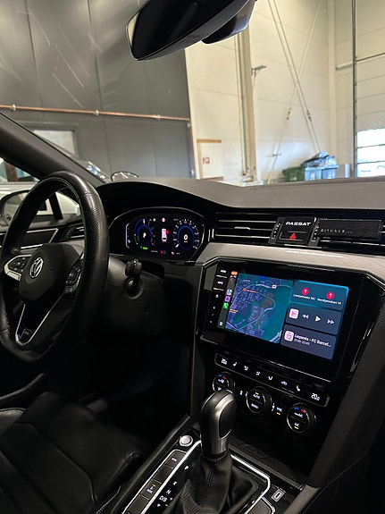 Volkswagen Passat 15 of 28
