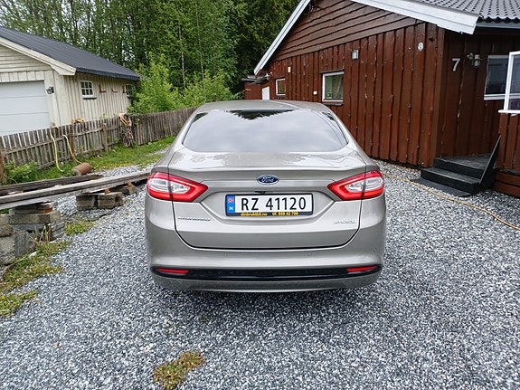 Ford Mondeo 4 of 11